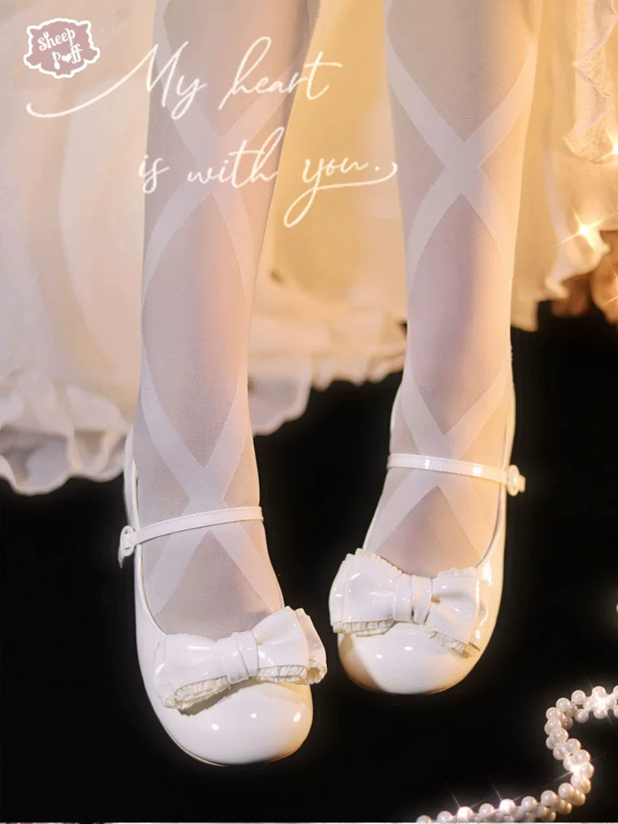 Sheep Puff Mary Jane shoes with fairy tale design, featuring soft pink and white colors, ideal for children’s bedtime outfit.
