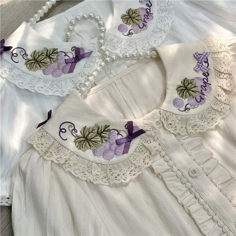 Sweetheart Dream Machine - Grape Embroidery - Short-Sleeve Blouse with a Lace Collar and Bow Details