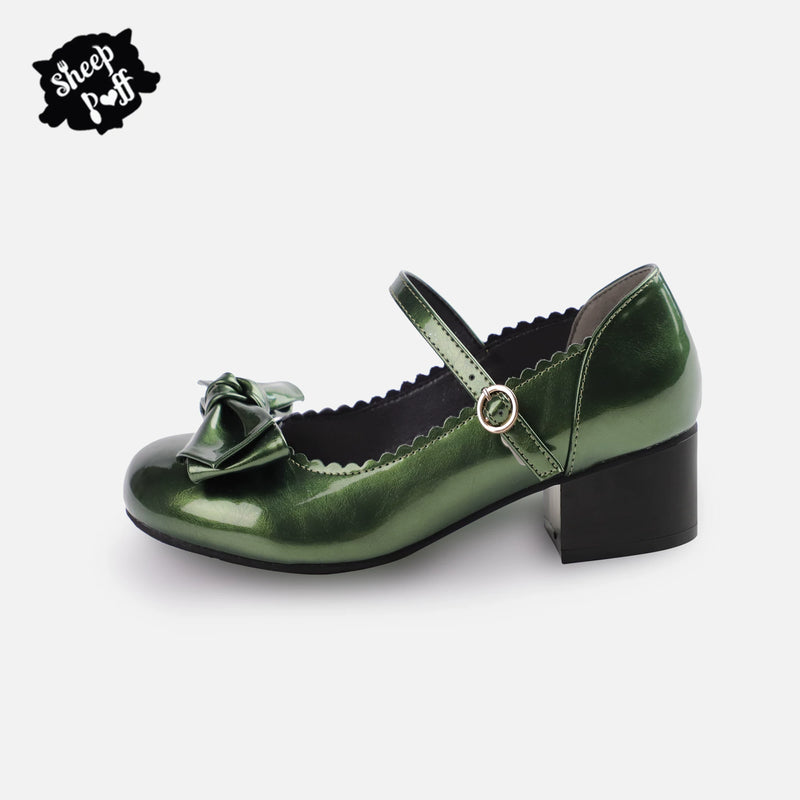Sheep Puff Lolita shoes with rounded bow design, featuring a soft, puffy aesthetic in a light-colored material.