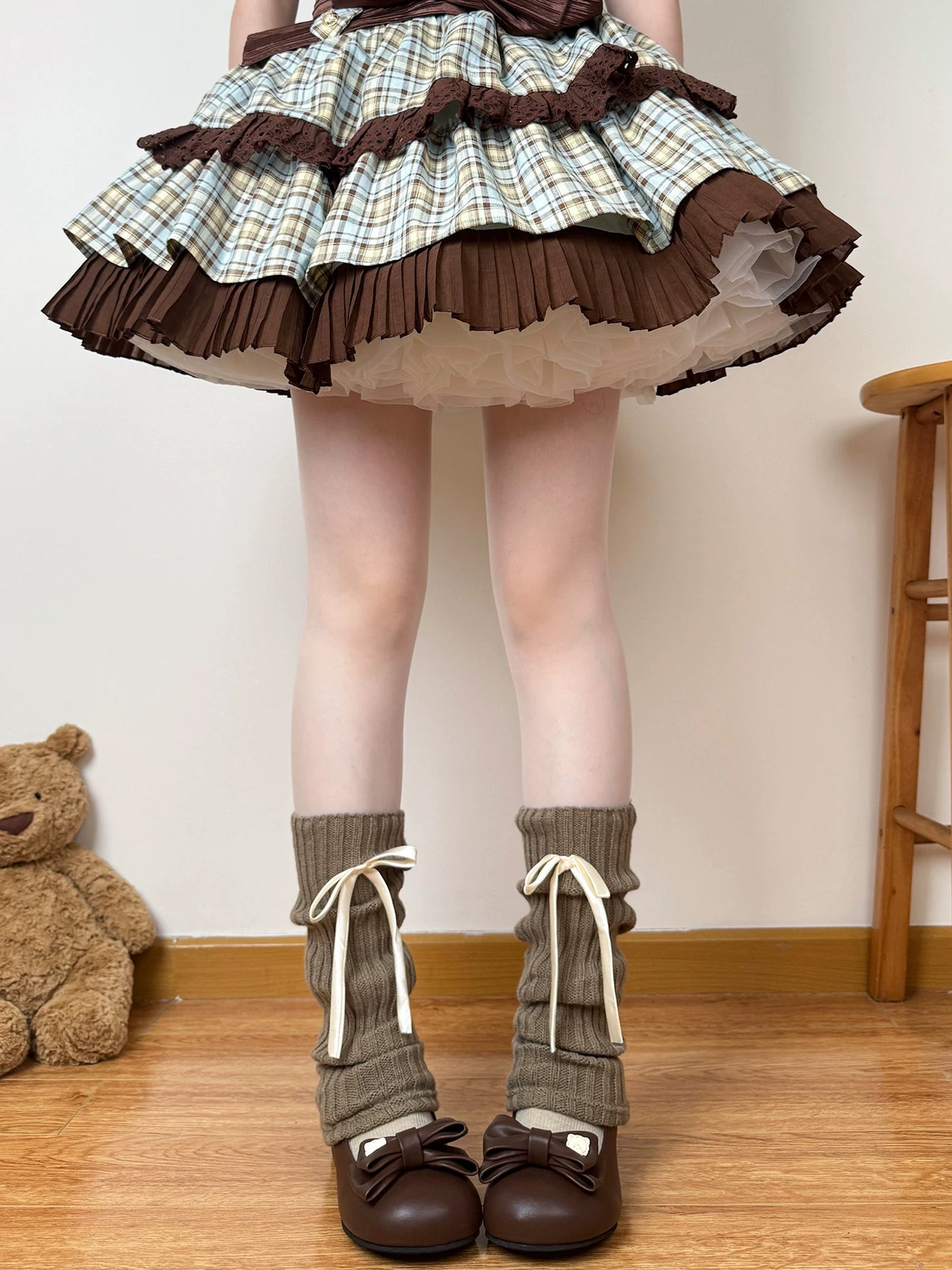 Chubby Bear Tales - Ribbed Bow - Ribbed leg warmers with white ribbon bows