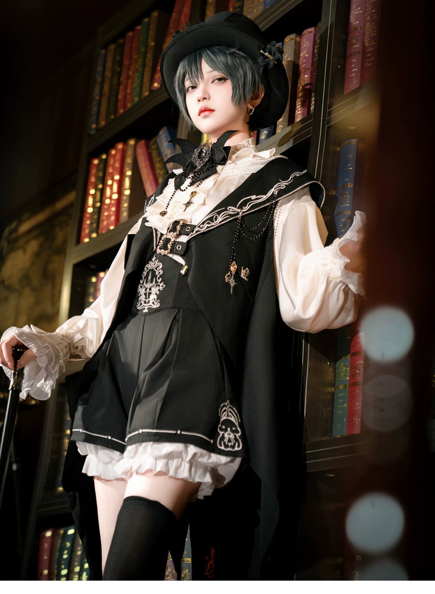 Letters from Unknown Star - Bunny Ear Meteorite - Embroidered Ouji Lolita Set, Hooded Vest