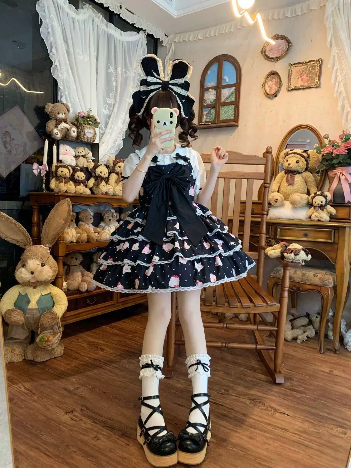 Sweetheart Dream Machine - Layered Sweet Dream - Lolita OP Dress with Tiered Ruffles and Bow Detail