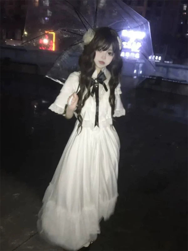 Creamy - White Moonlight - White short-sleeve OP dress with a bow tie