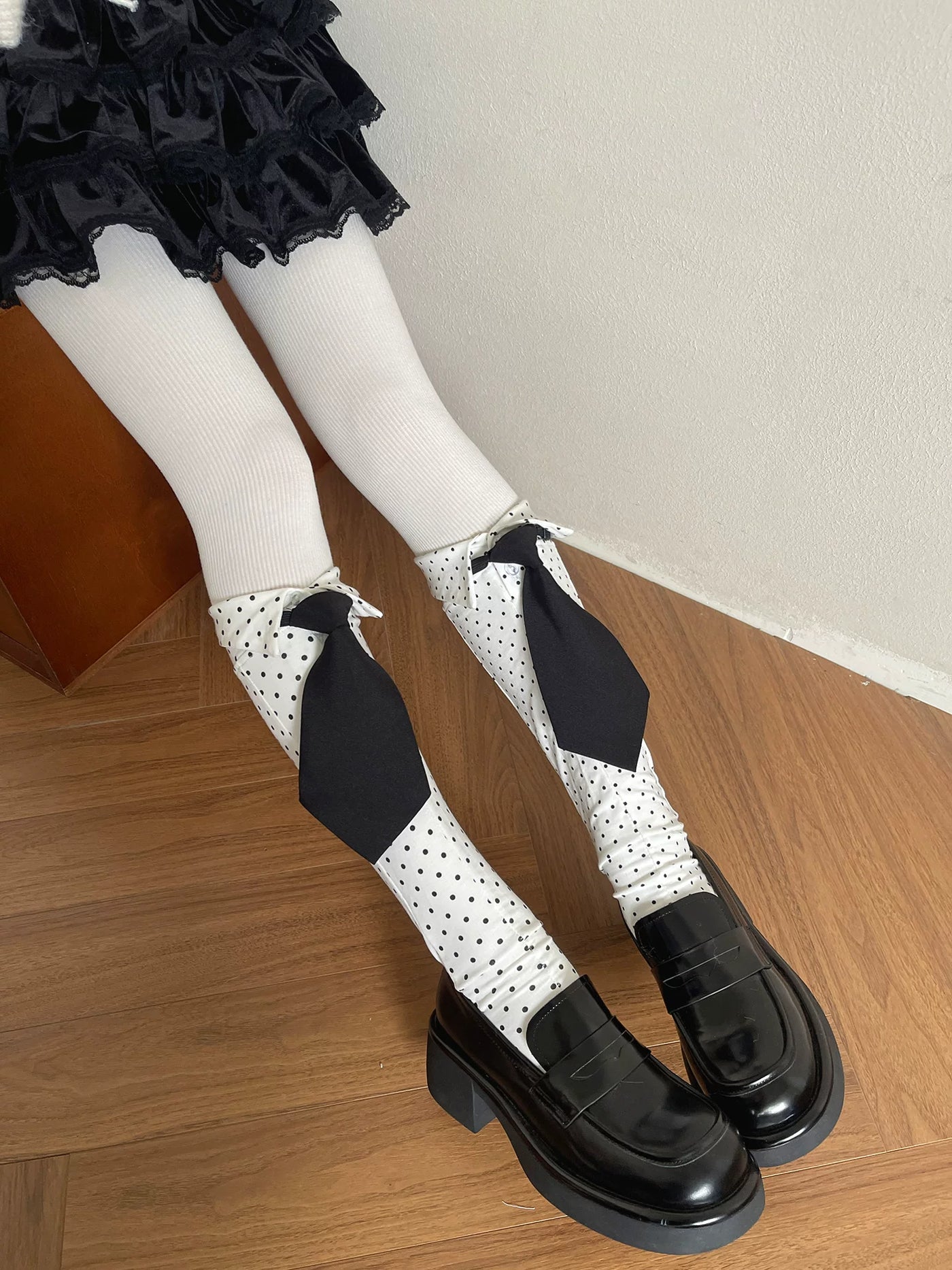 Sock Noble - Polka-Dot Academy - Polka-Dot Mid-Calf Socks