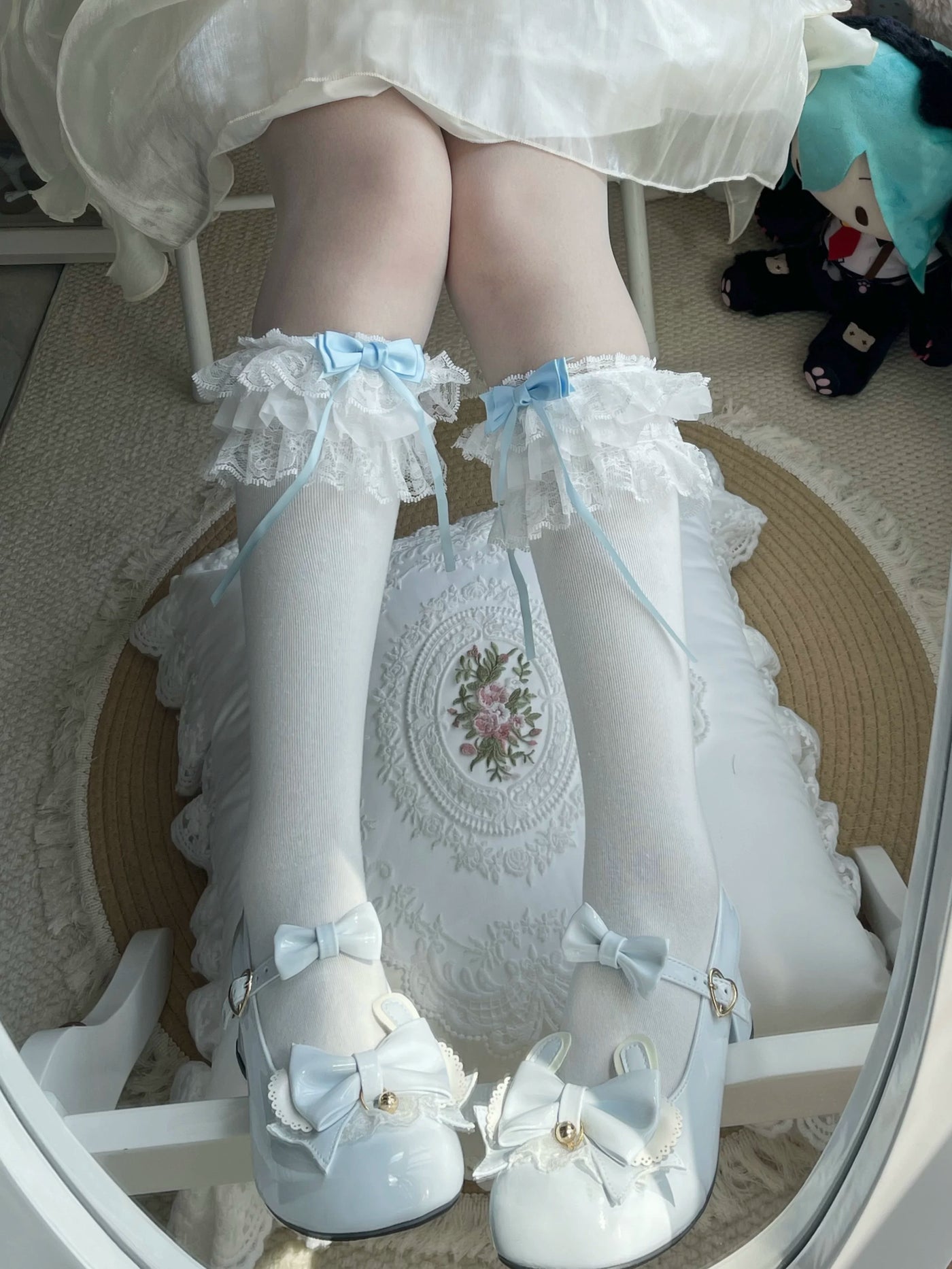 Fantasy Doll - Lace Bow - Socks & Legwear with Layered Trim
