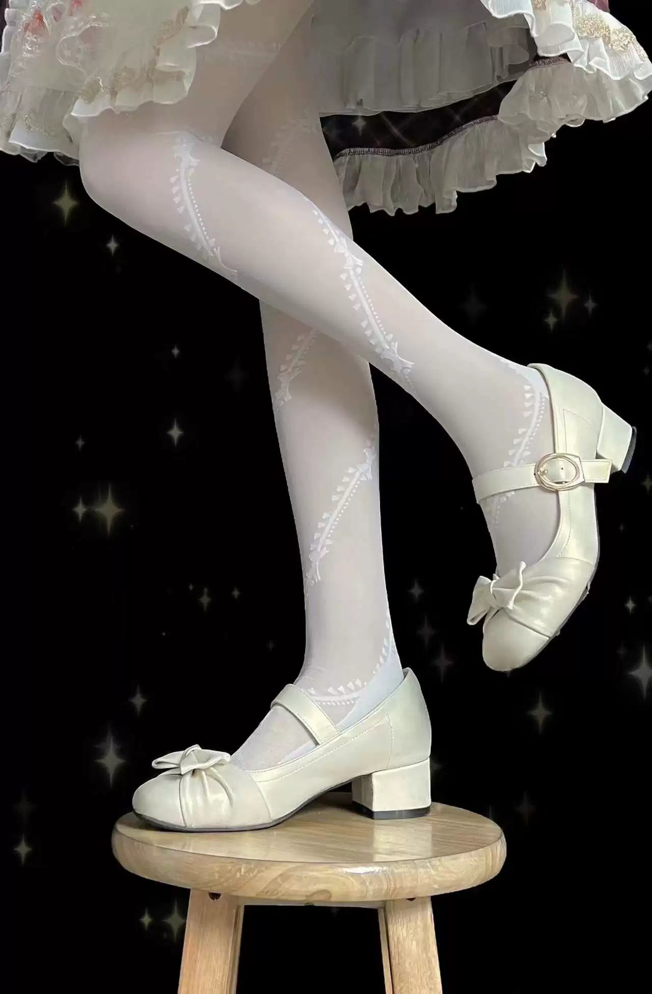 Fantasy Doll - Crossed Ribbon - Pantyhose with Crossed Ribbon Bands