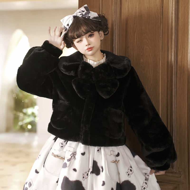 Eieyomi - Daily Lolita - Short Winter Coat with Doll Collar and Plush Chest Bow - product detail 3