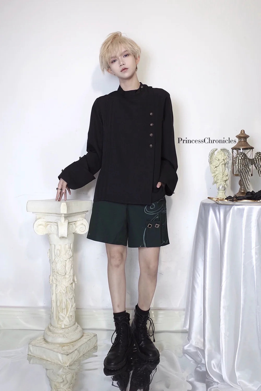 Princess Chronicles - As I Sink West - Retro Ouji Lolita Prince Style Black Blouse