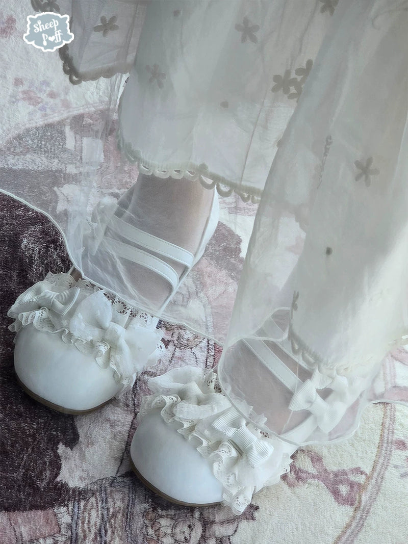 Sheep Puff Showa Candy low heel Lolita shoes featuring pastel pink and white design with bow accents and rounded toes.