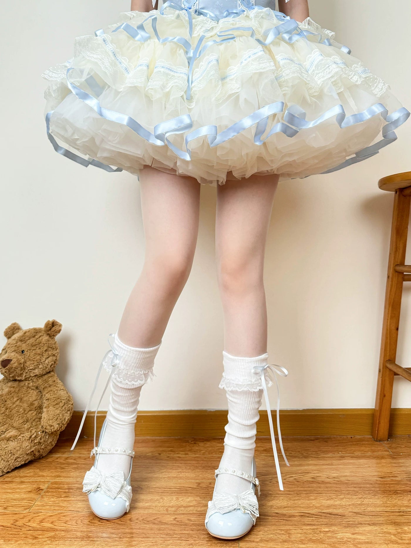 Chubby Bear Tales - Cream Ballet - Lightweight Calf Scrunch Socks with Lace Cuffs