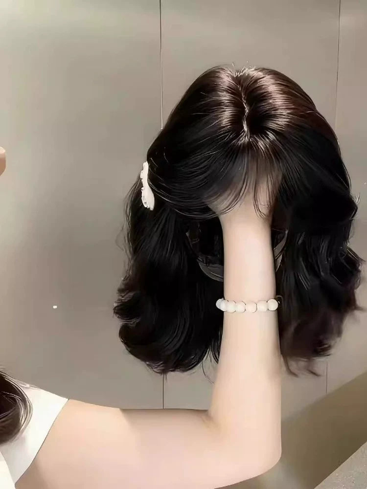 Kunkun Fish short curly wig - view 3