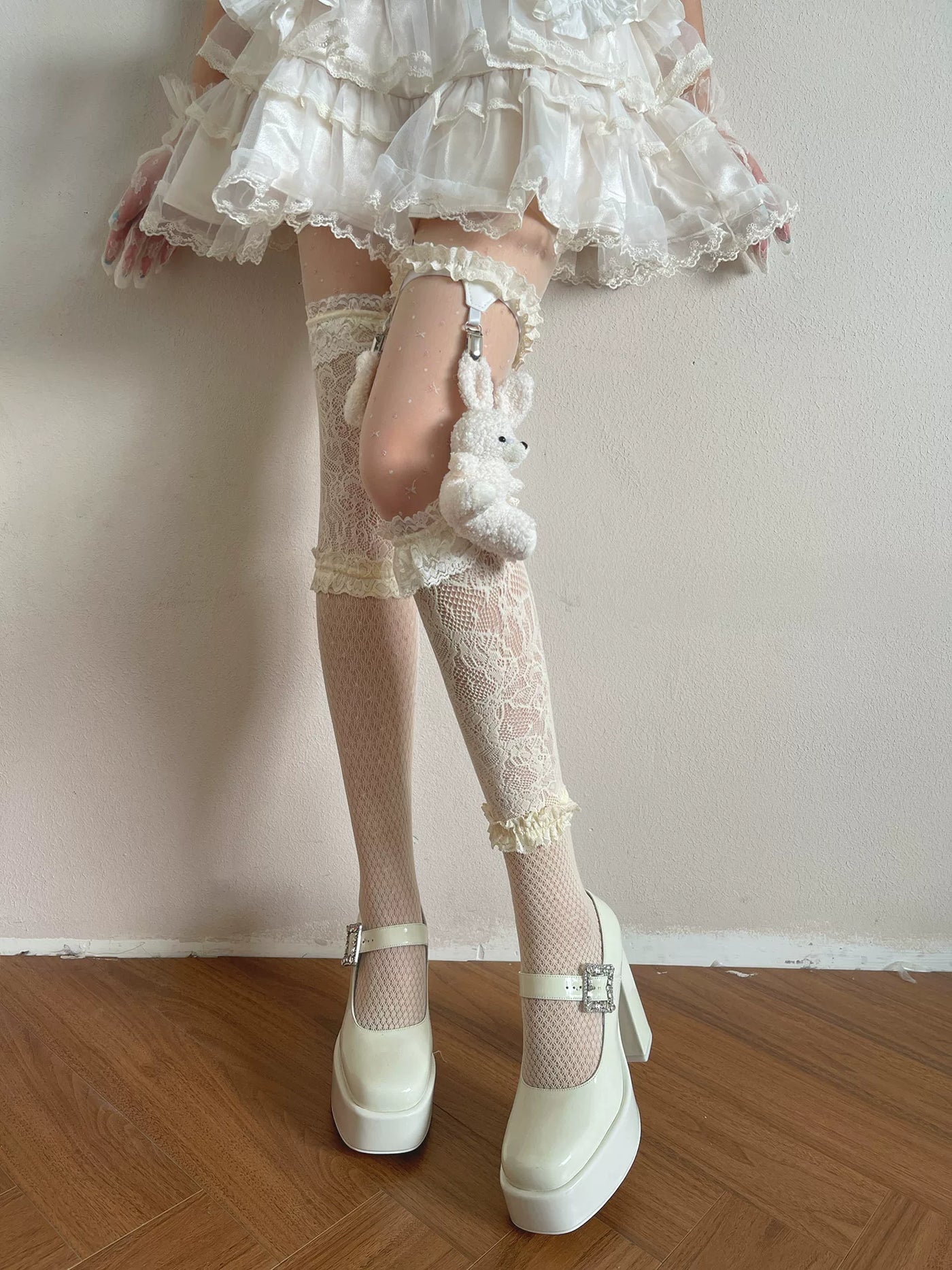 Sock Noble - Big-Eared Rabbit - Beige Tights and Lace Stockings with Rabbit Leg Ring