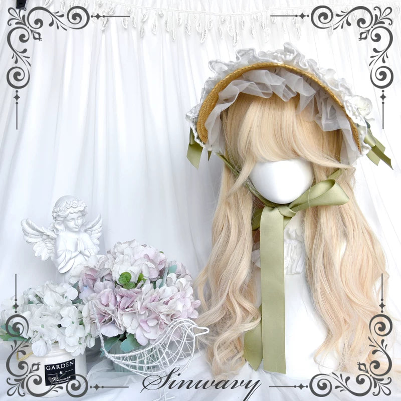 Platinum long curly Lolita wig - view 3