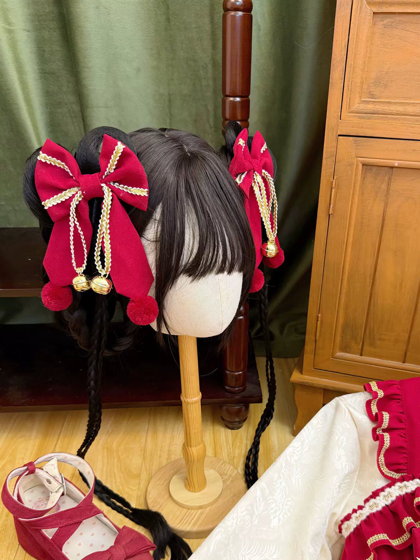 Chinese-Style Red Bell Bow Hair Clips