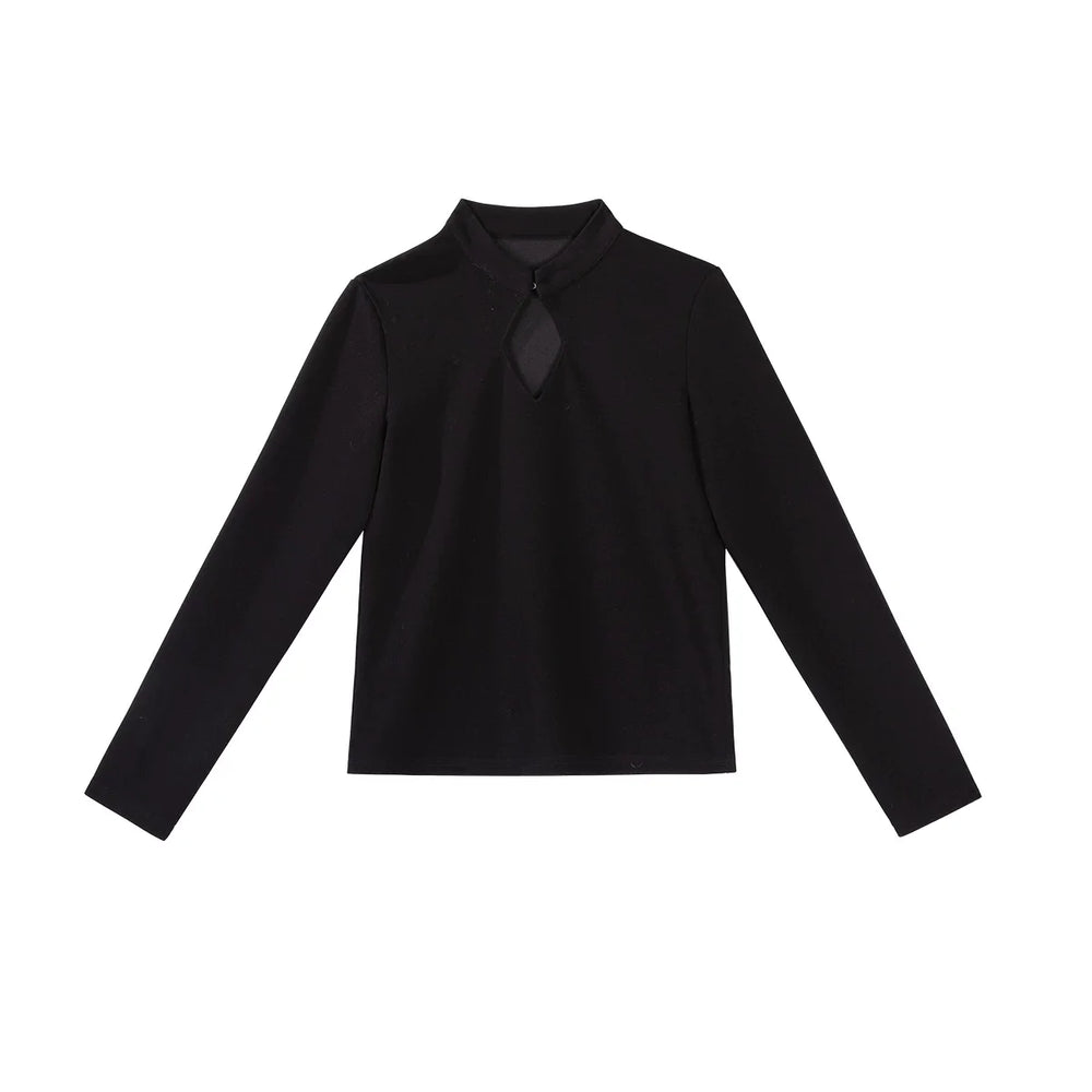 Matutu Nightfall black Ouji Lolita bat-wing cape with embroidered cross motifs