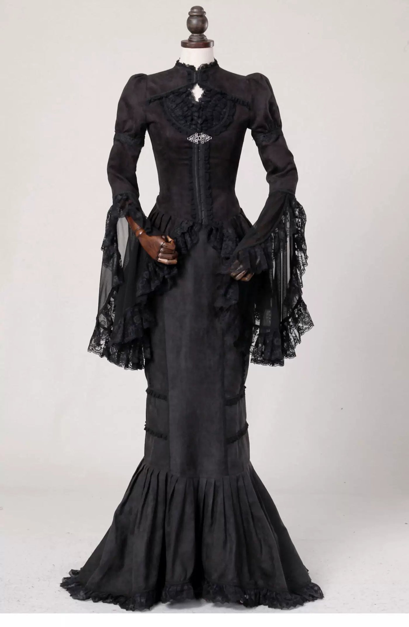 LACE GARDEN - Dark Lace - Black Mesh Outerwear and Mermaid Skirt Set with Lace Trim
