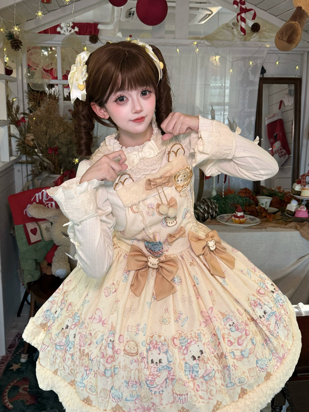 Beige sweet Lolita high-waisted jumper skirt with pastel bear and dessert print