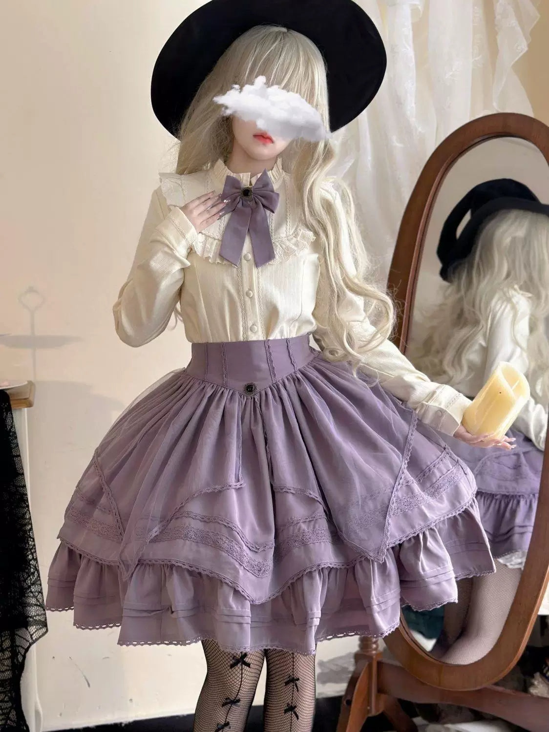 Sweetheart Dream Machine - Heiress Collar - Long-sleeve blouse with a ruffled lace collar
