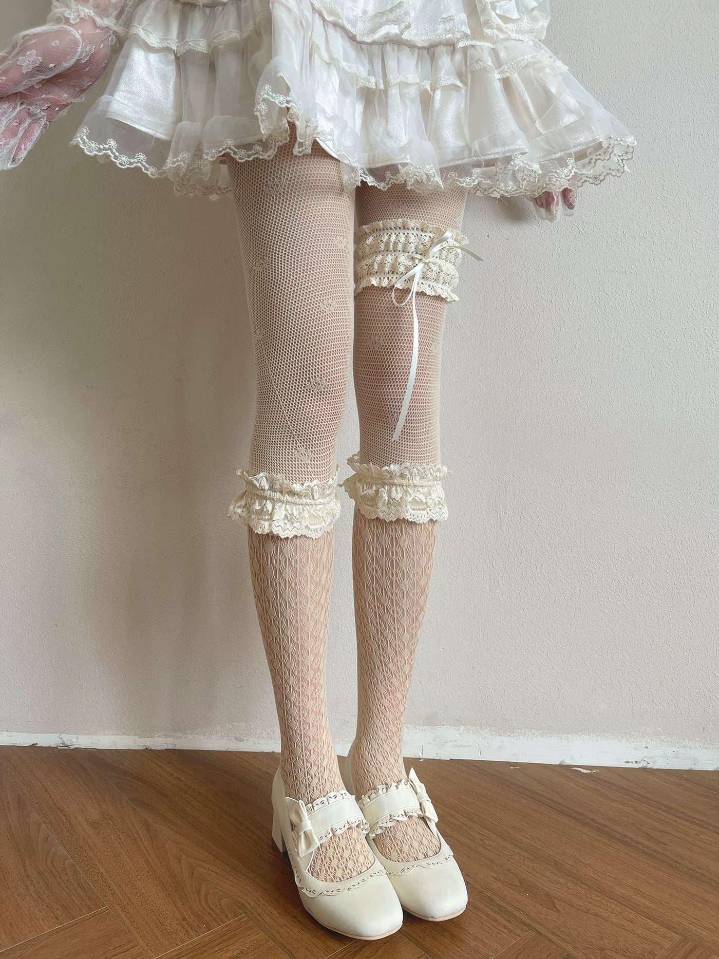 Sock Noble - Cream Puff - Cream-Beige Pantyhose or Thigh Garter with Lace Trim