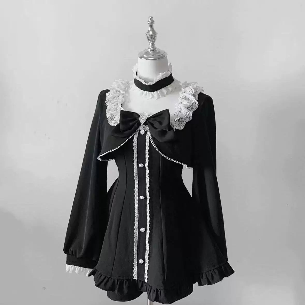 Sweetheart Dream Machine - Sweet-Cool Lace - Long-Sleeve Faux Two-Piece Set with Lace Collar
