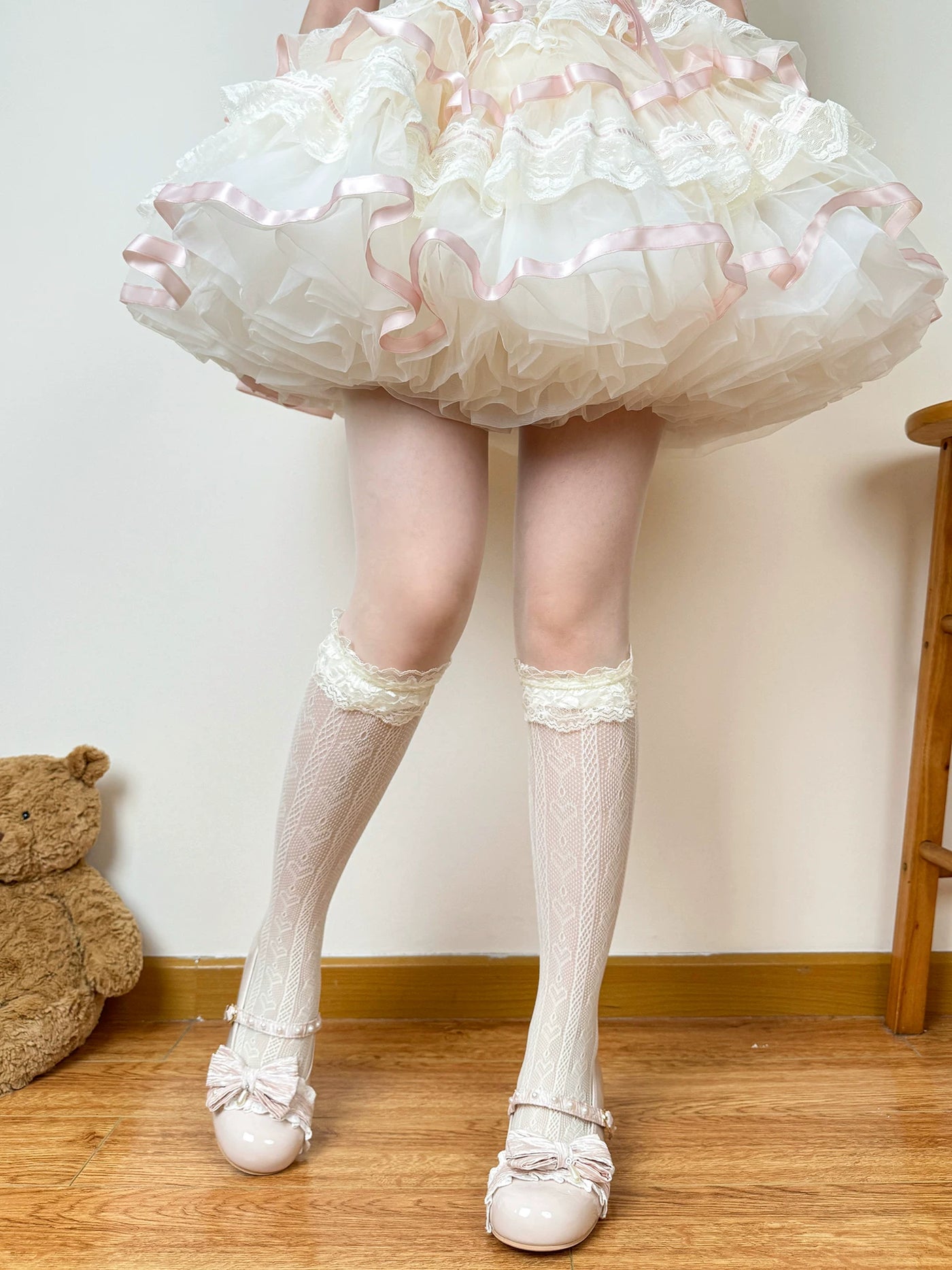 Chubby Bear Tales - Openwork Bow - Thin Mid-Calf Lace Socks with Bow Detail