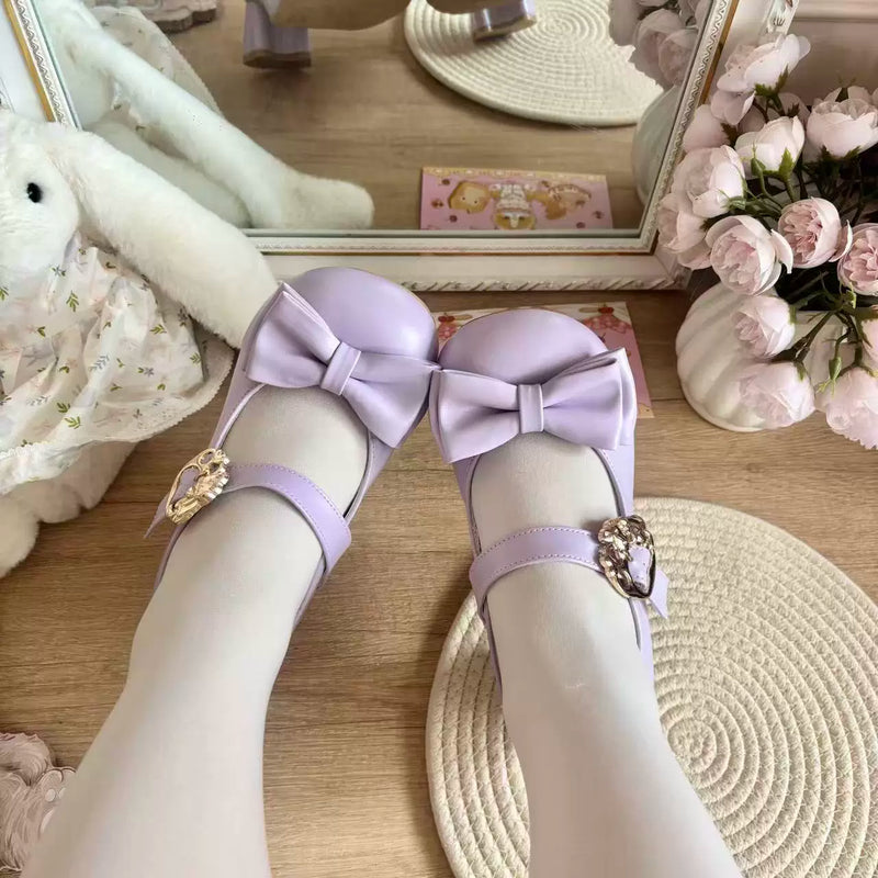 Kitten Toast – Hugging Cat with Bell – Bow Mary Jane Shoes in Lilac - 2.5 cm Heel - with Bell — product photo 20
