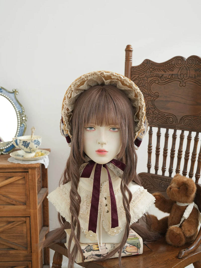 Star Box - Old Summer Shadow - Straw Bonnet with a Lace-Trimmed Brim