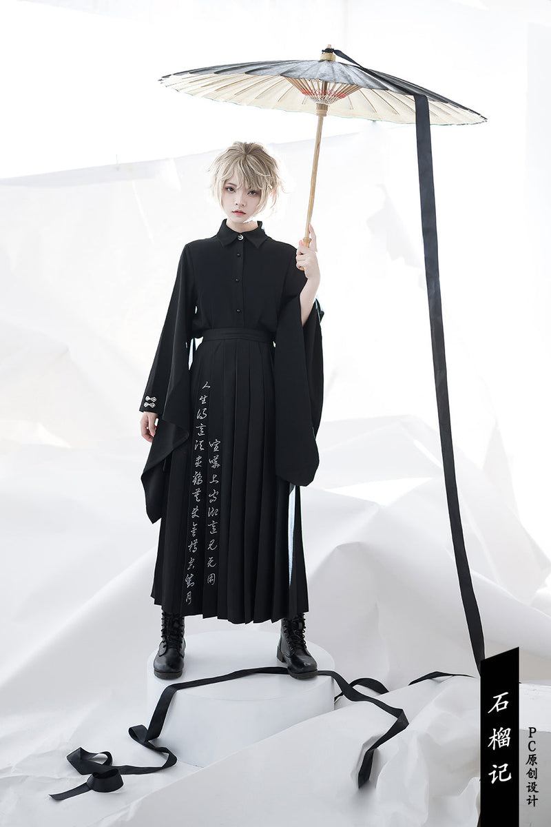 Princess Chronicles - Pomegranate Note - Chinese Style Black Pleated Skirt
