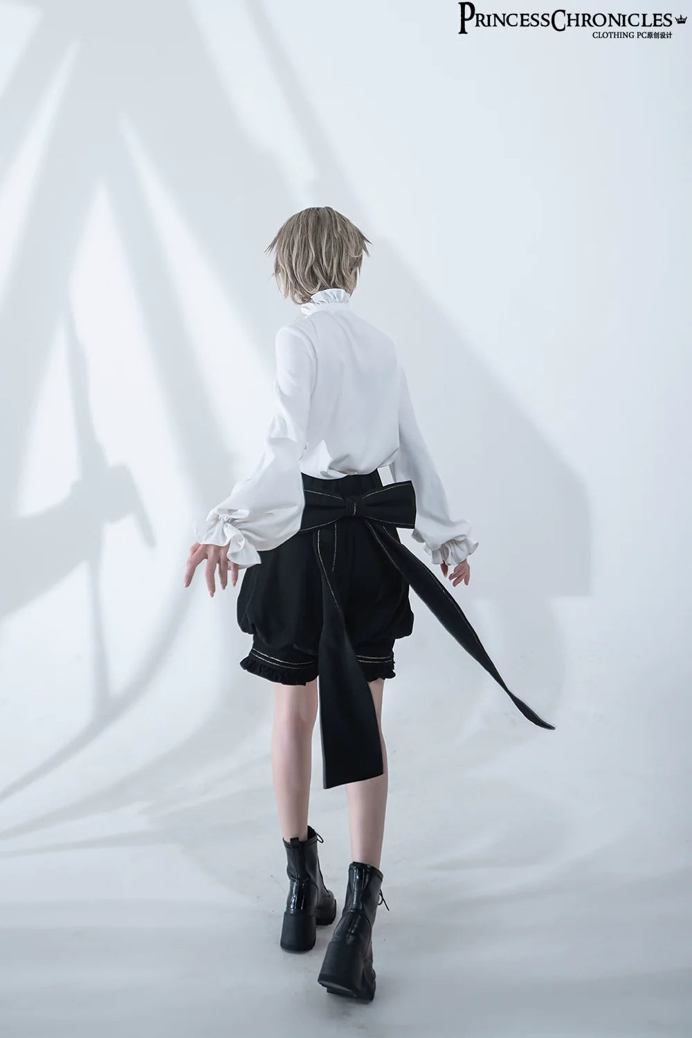 Princess Chronicles - Desperate Bunny - Ouji Lolita Vest Shorts Set