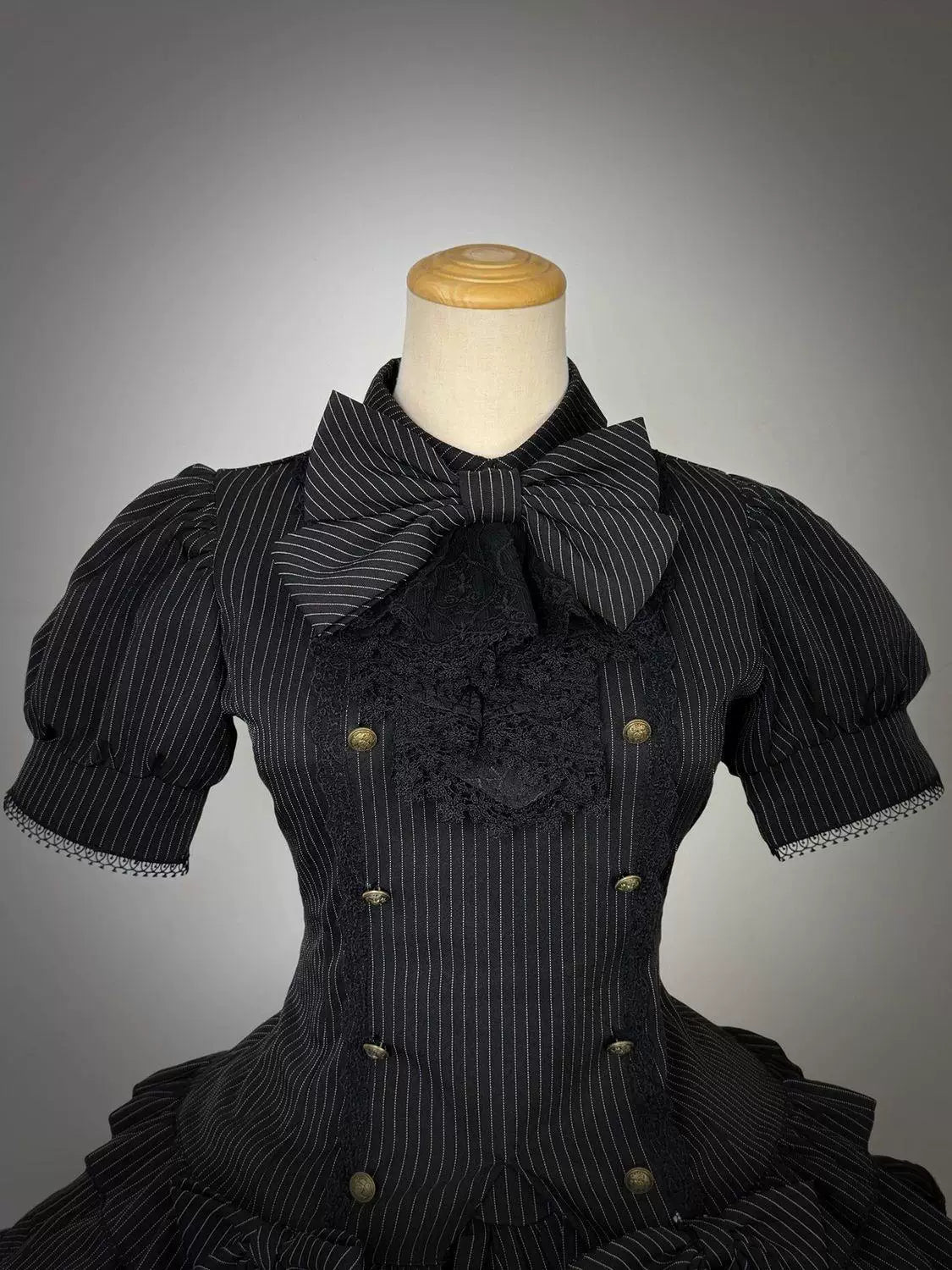 Sweetheart Dream Machine - Phantom Doll Stripe - Gothic Lolita Set with Short-Sleeve Pinstripe Top