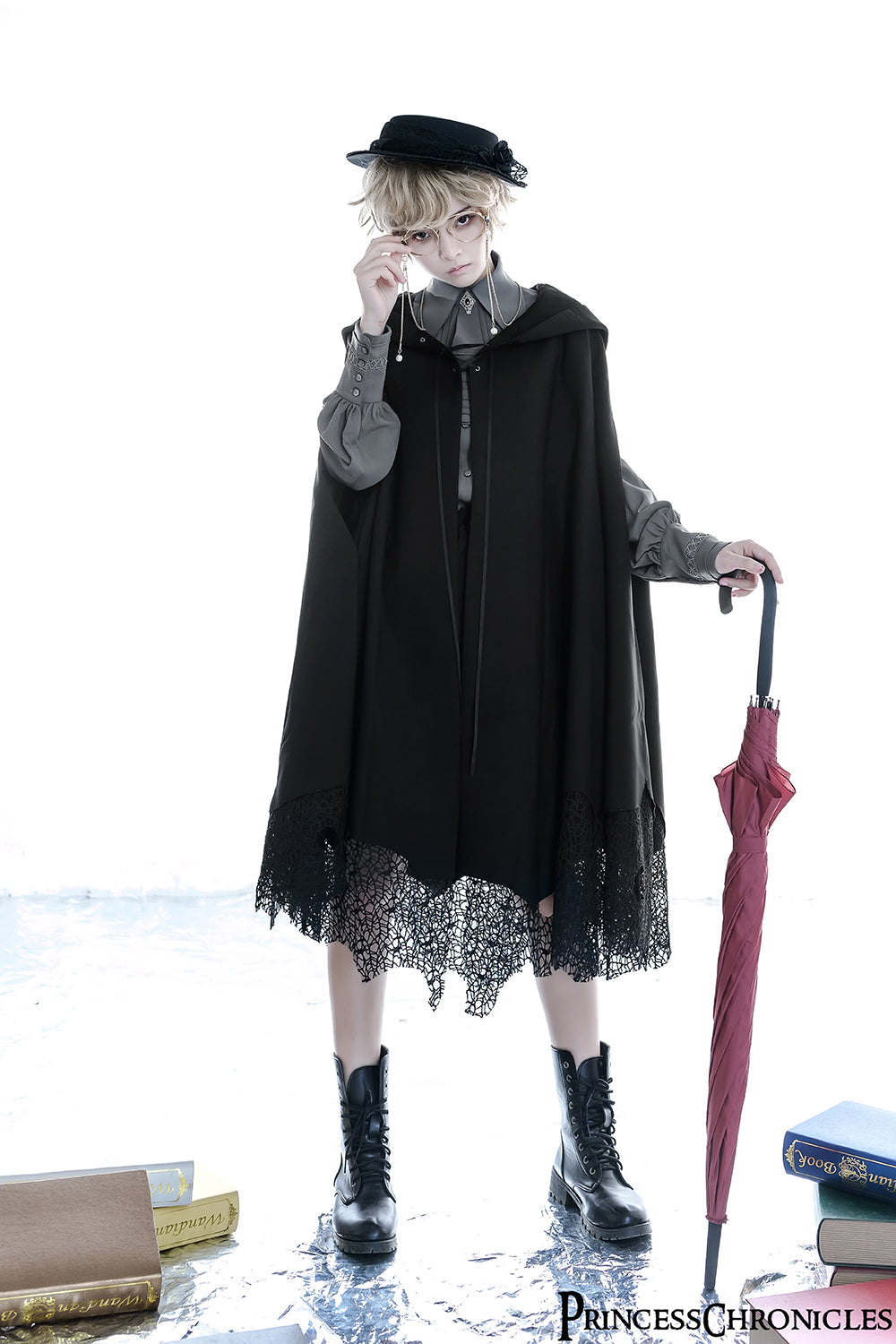 Princess Chronicles - Black and Blue - Retro Ouji Lolita Shirt, Mutton Sleeves