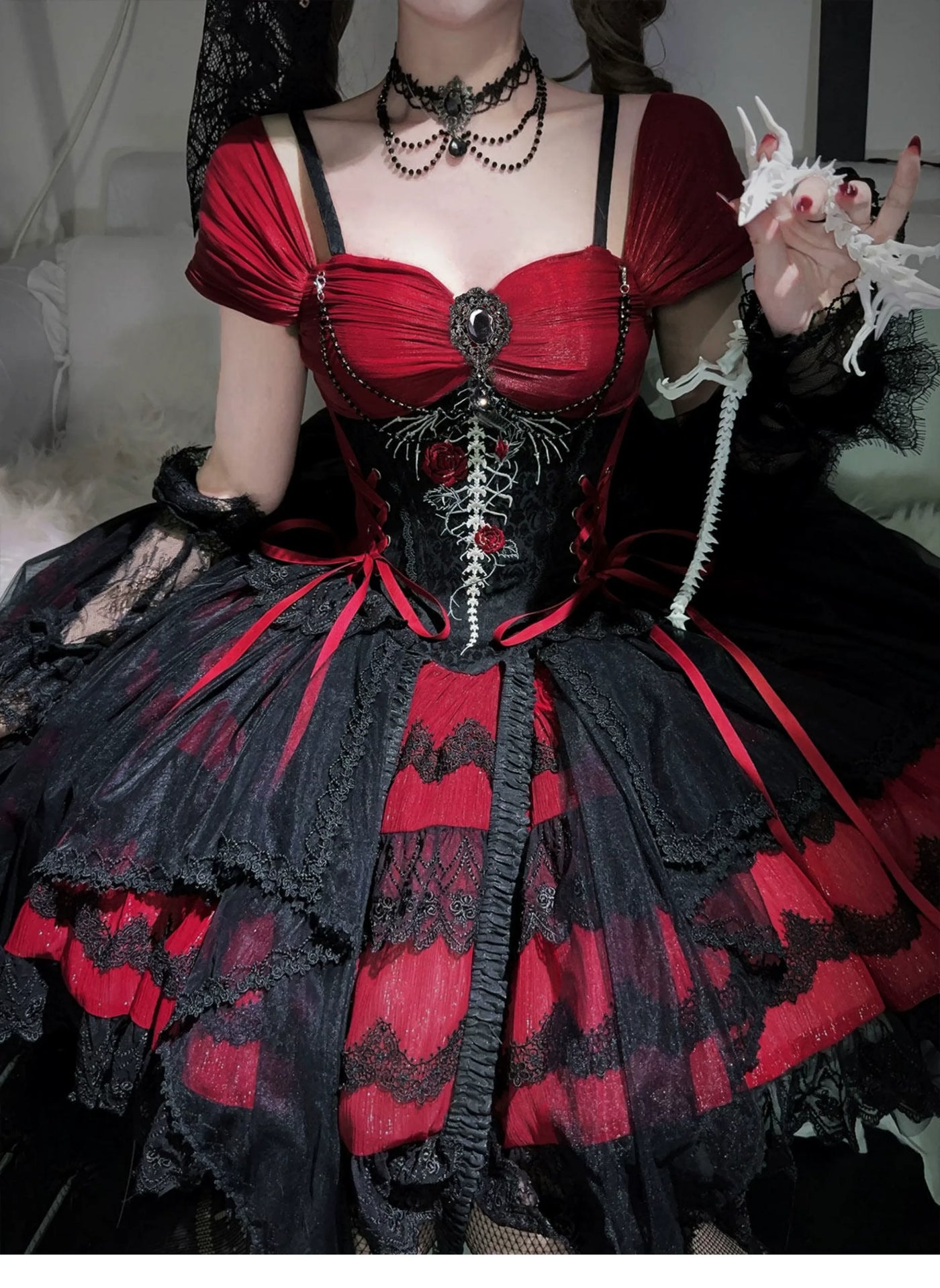 Letters from Unknown Star - Eternal Thorn of the Dragonbone - Embroidered Gothic Lolita JSK Dress, Off-Shoulder