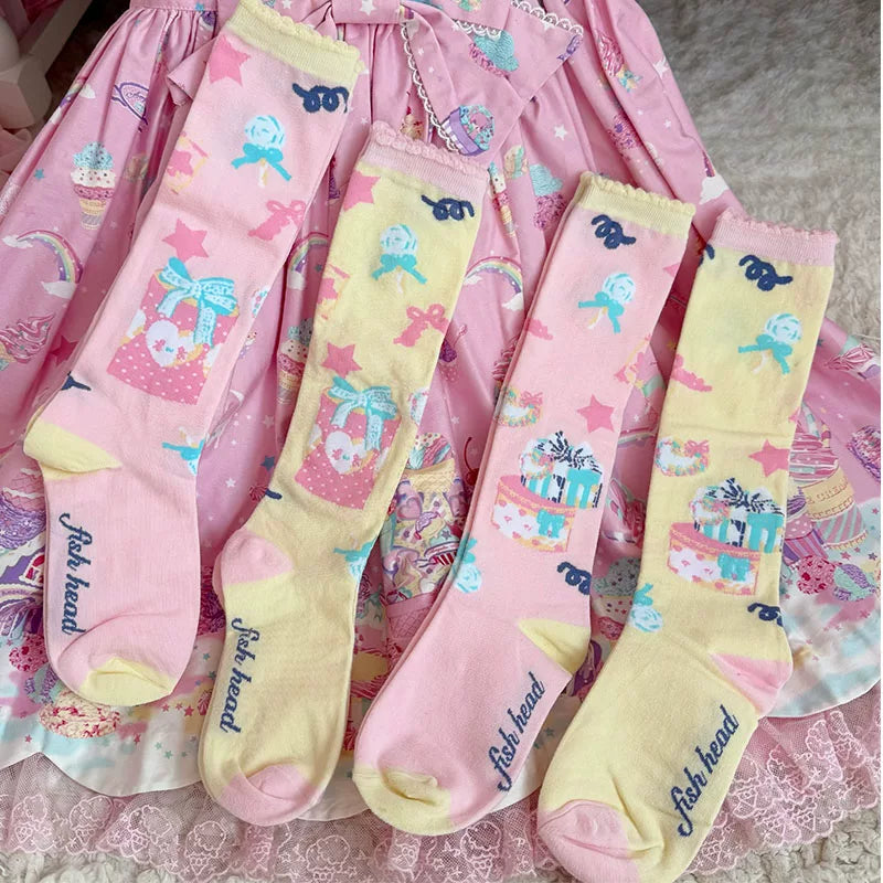 Milky Star Qiaoqiao - Candy Jar Gift Box - Cotton Calf Socks with Gift Box Motifs