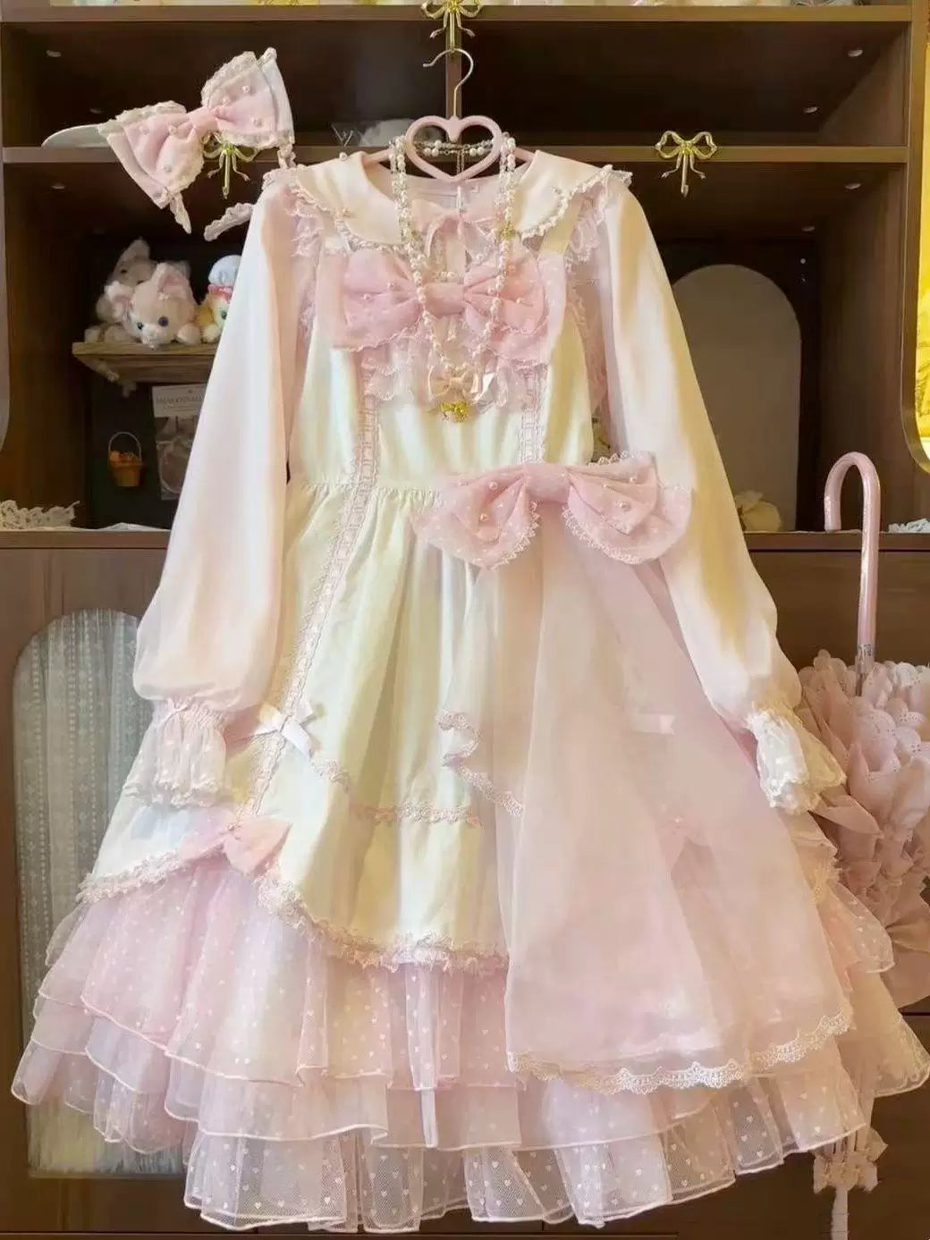 Sweetheart Dream Machine - Pearl Bow Collar - Long-Sleeve Blouse with Lace Trim