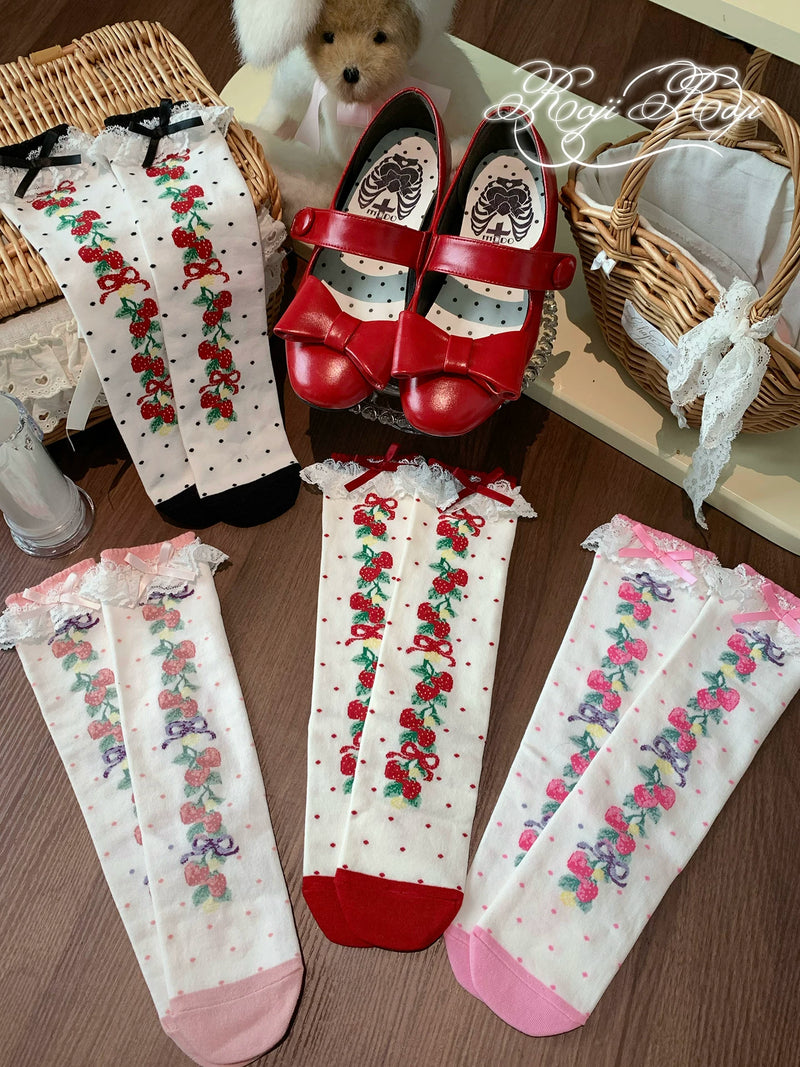 Roji Roji Strawberry Atlas cotton mid-calf Lolita socks - view 4