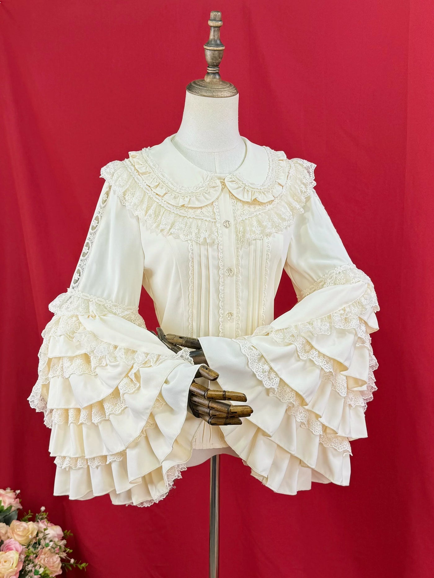 DMFS Lolita - Snow Mochi - Classic Lolita Hime Sleeve Shirt, Lace Accent