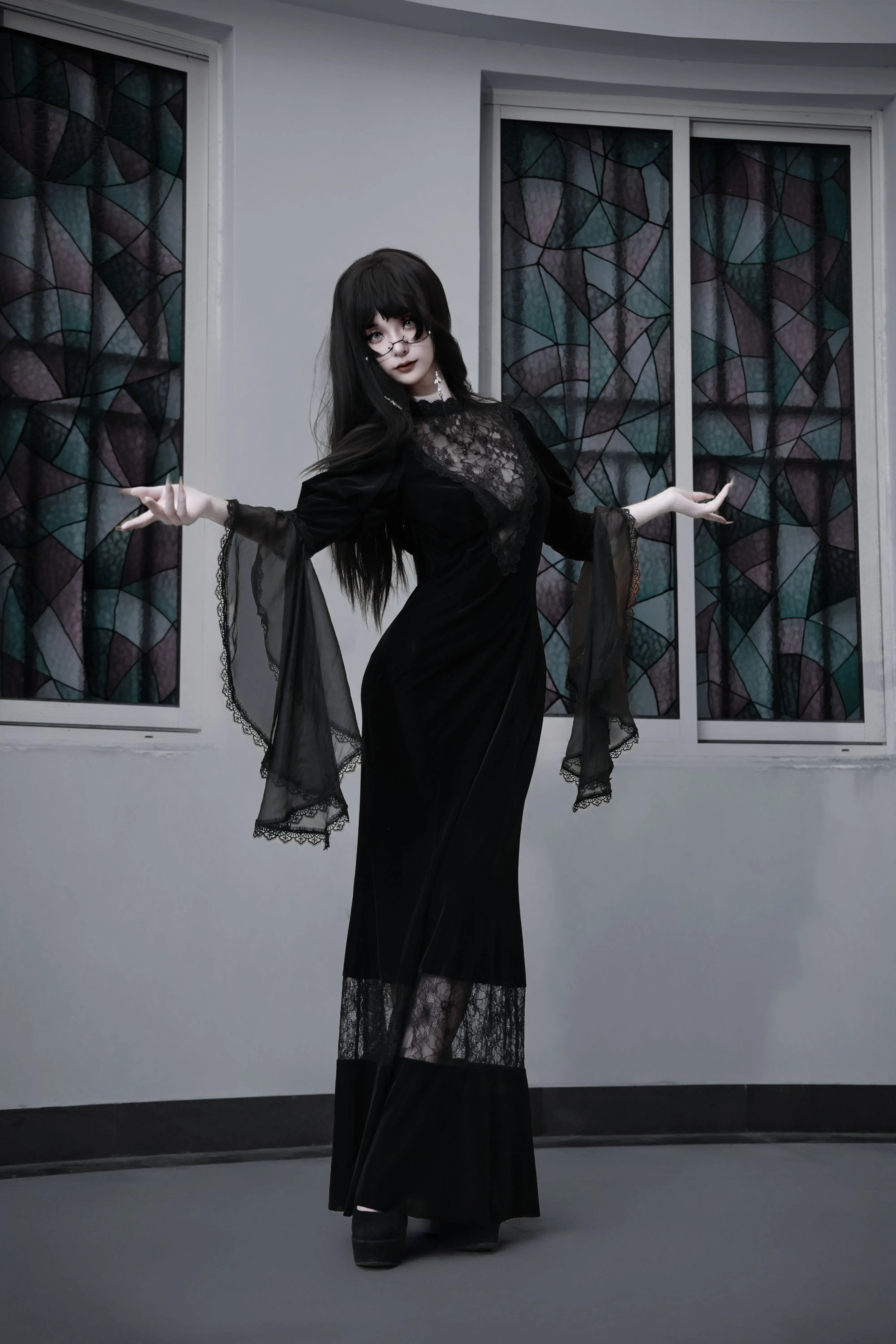 Shipping within three days Spot page Morticia Gothic Diablo Original Lolita fishtail skirt