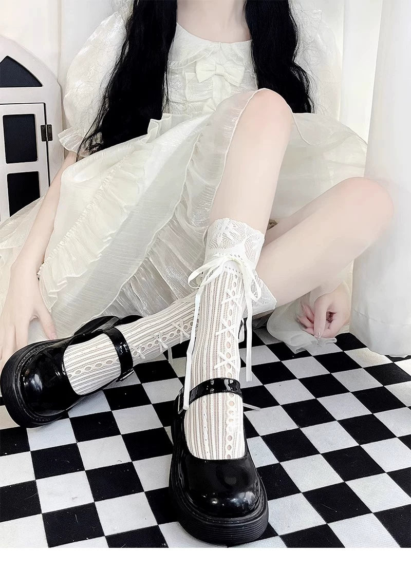 Floral Milk Cat - Ribbon Lace - Thin Lace Calf Socks with Tie Details