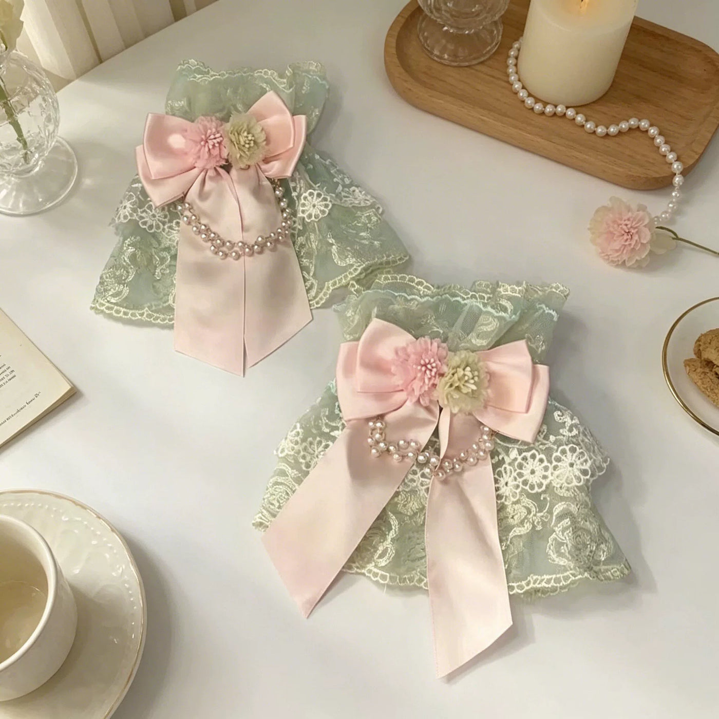 Independent Brand - Mint Flower Bows - Pair of arm sleeves with lace and satin bows