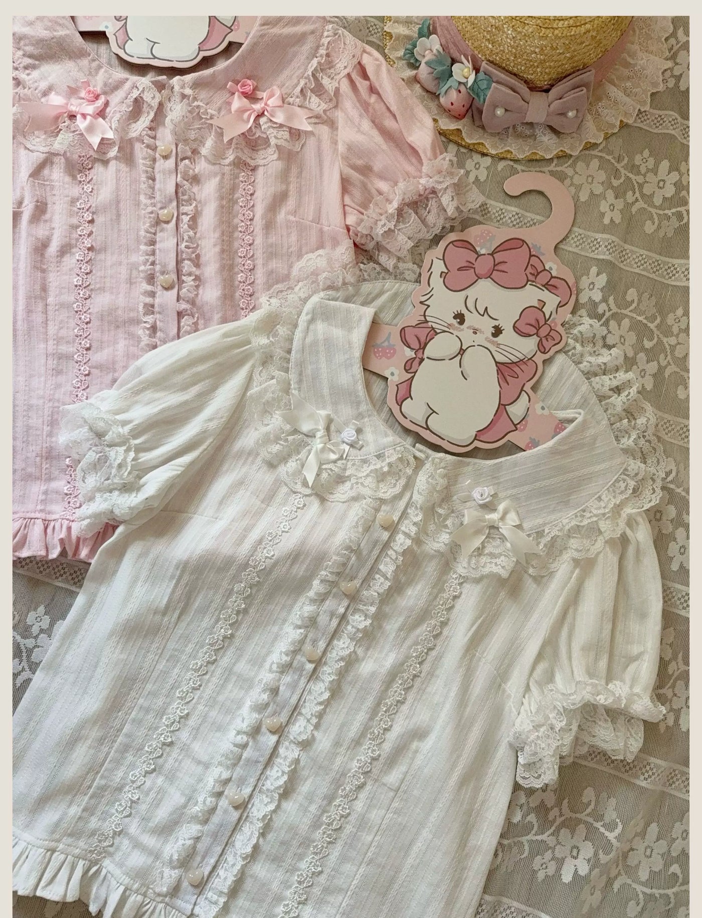 Tata Long Ear - Vintage Floral Wall - Lace Blouse with a Peter Pan Collar