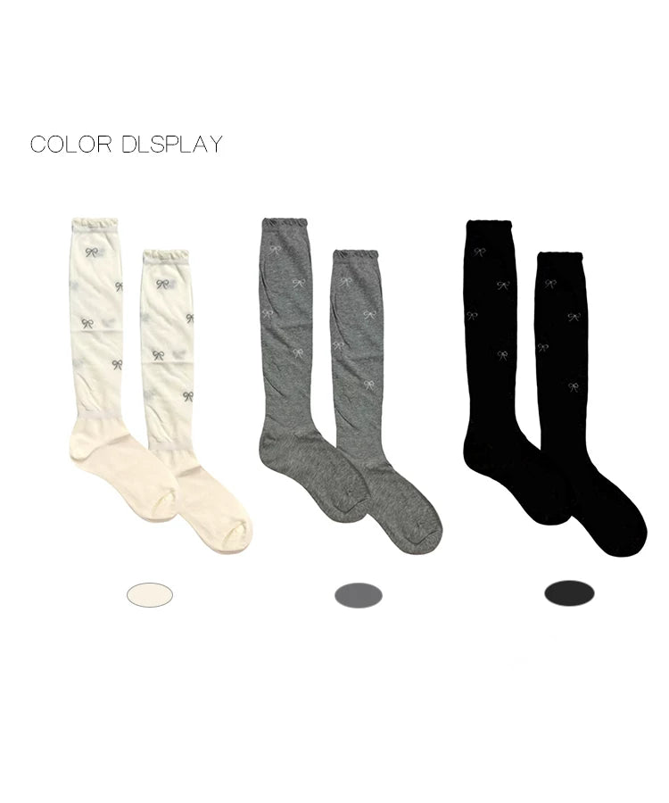 White Socks calf socks with small bow prints in off-white