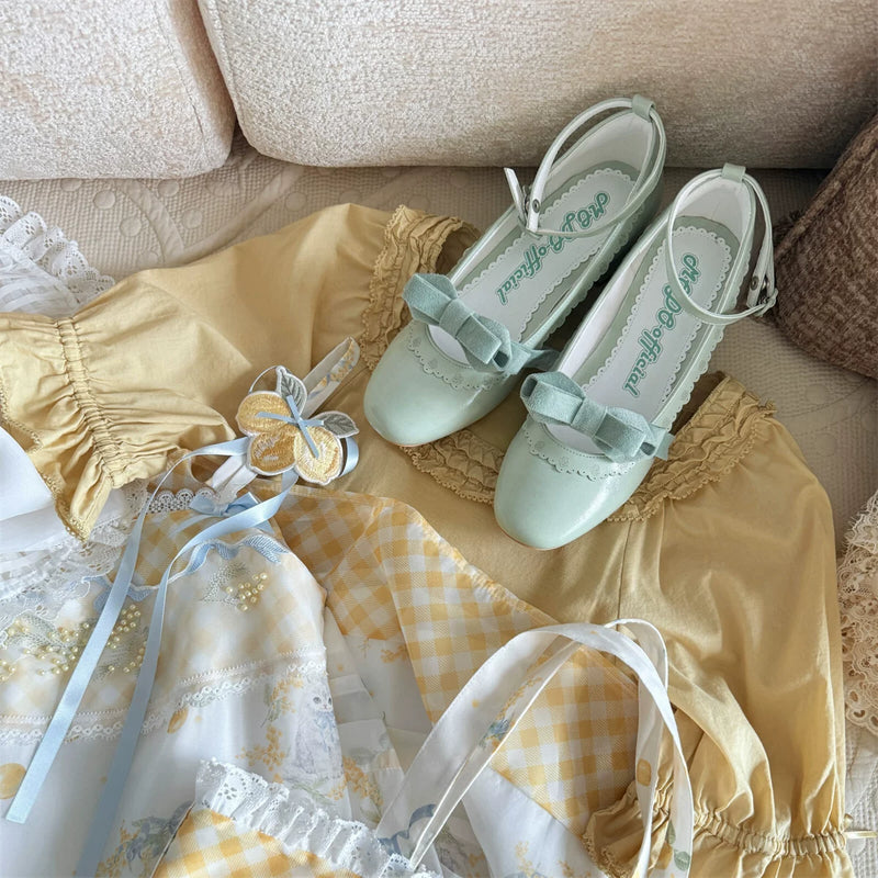 MODO Lily Velvet-Bow Brogue Lolita Shoes – design details – view 4