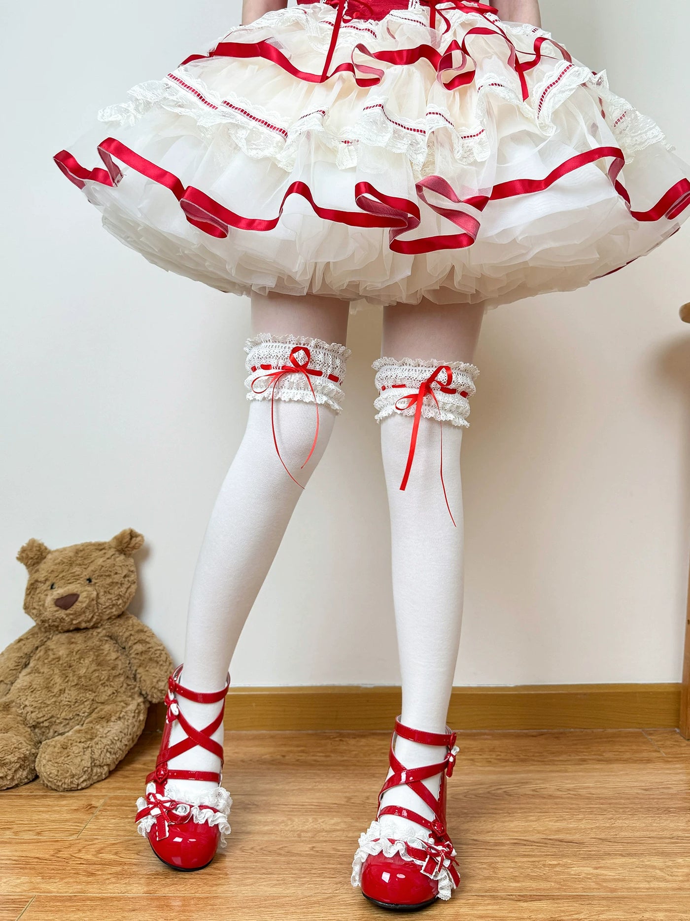 Chubby Bear Tales - Ballet Ribbon - Socks with lace cuffs and ribbon bows