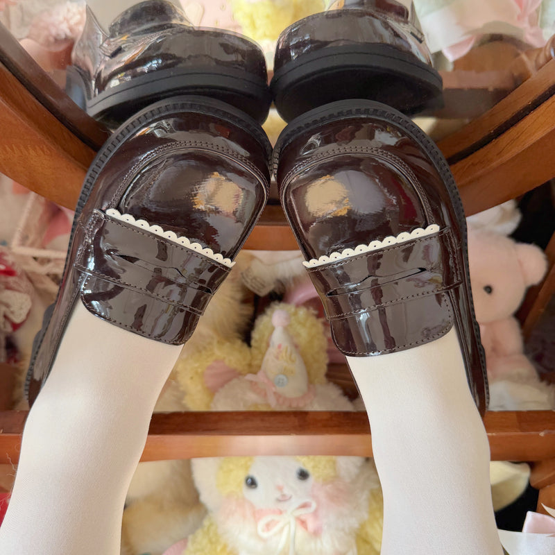 Kitten Toast – Little Bear Academy – Embroidered Loafers in Brown - 4.5 cm Heel — product photo 7