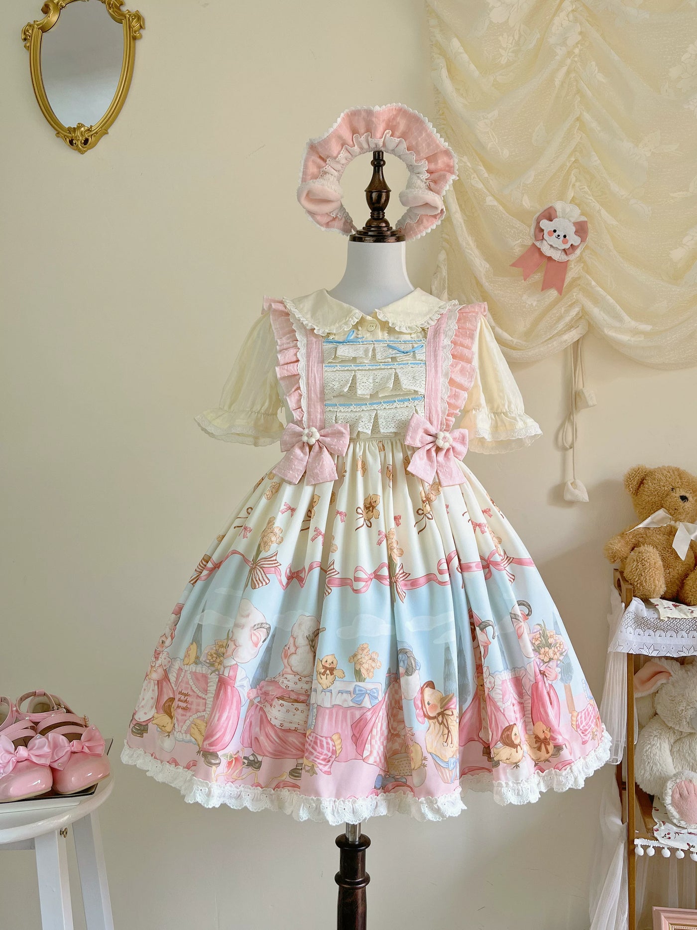 Cat Upon Cat - Sheep Waltz - Printed JSK with a Lace-Trimmed Hem