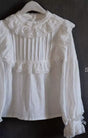 White (long sleeves) / S