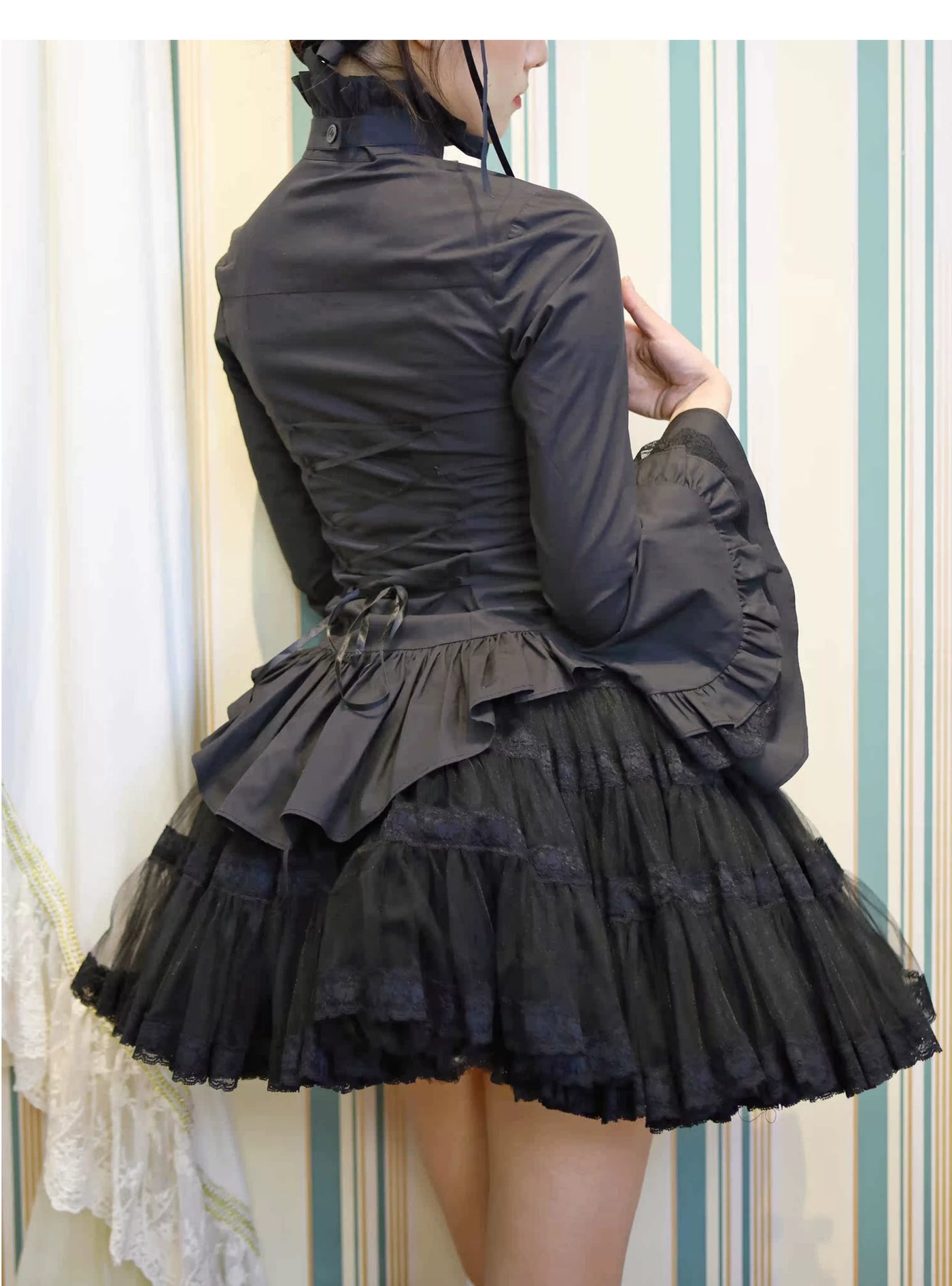 LACE GARDEN - Black Angel - Blouse with Ruffled Collar and Flared Sleeves