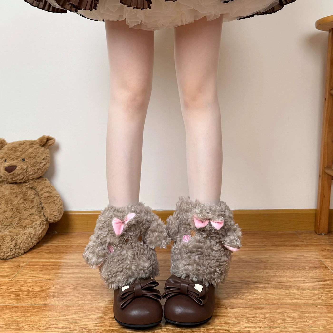Chubby Bear Tales - Little Sheep Lolita - Plush sock covers with sheep faces and bows