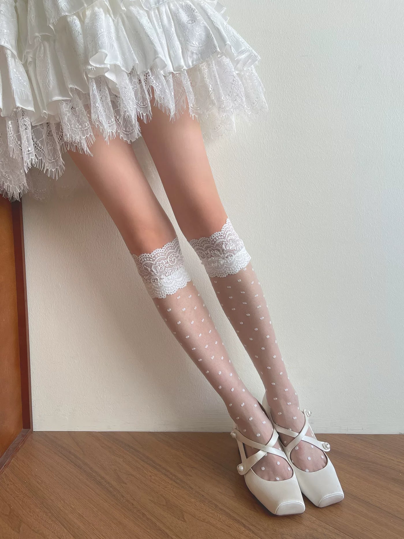 Sock Noble - Fresh Polka Dot - Lace-Trimmed Polka-Dot Mid-Calf Socks