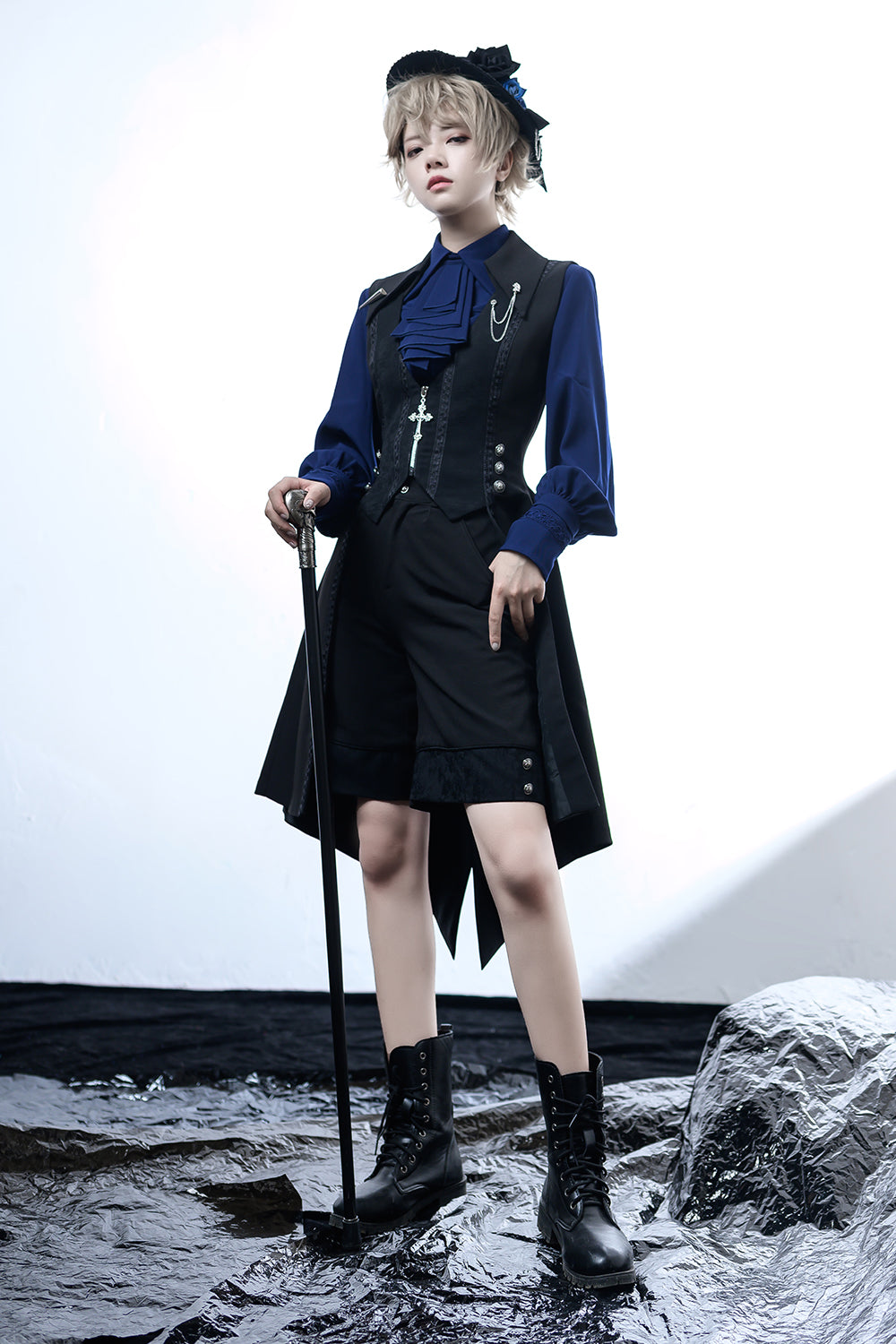 Princess Chronicles - Black and Blue - Ouji Lolita Casual Shorts